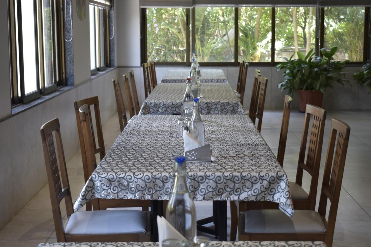 Shilpi Hill Resort サパットアーラ エクステリア 写真