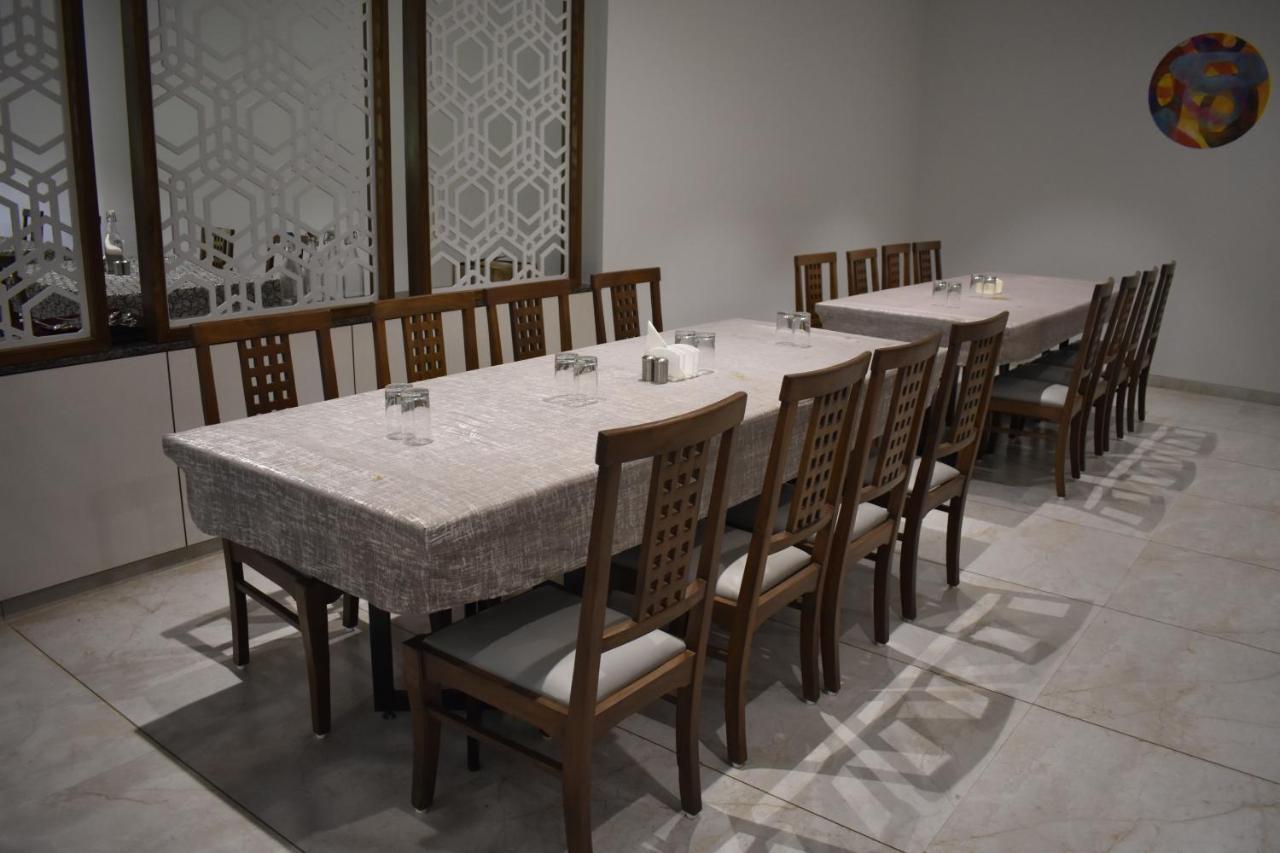 Shilpi Hill Resort サパットアーラ エクステリア 写真